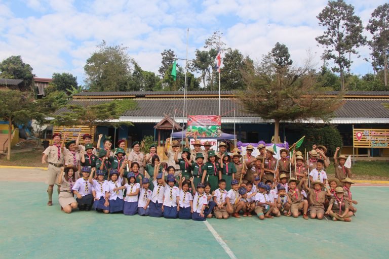 กิจกรรมเดินทางไกลลูกเสือสำรอง และการอยู่ค่ายลูกเสือสามัญและเนตรนารี ปีการศึกษา 2566