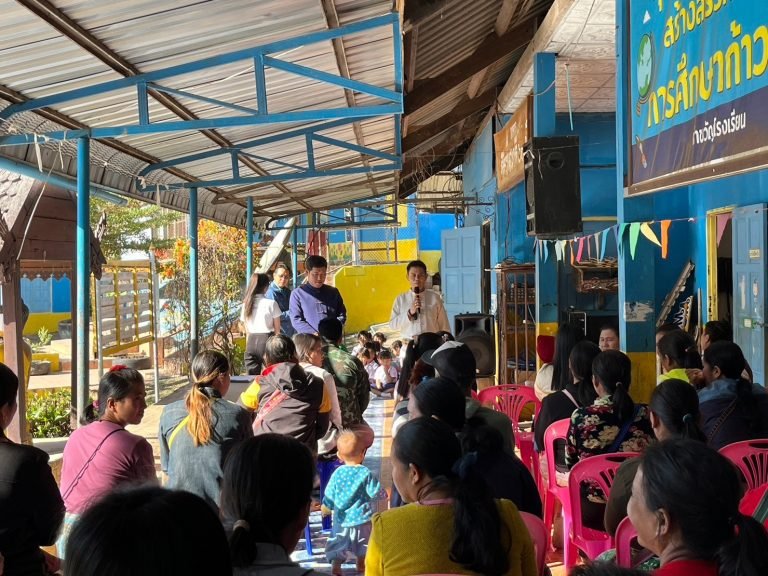 บรรยากาศการรับเงินอุดหนุนนักเรียนทุนเสมอภาคประจำภาคเรียนที่ 2/2566